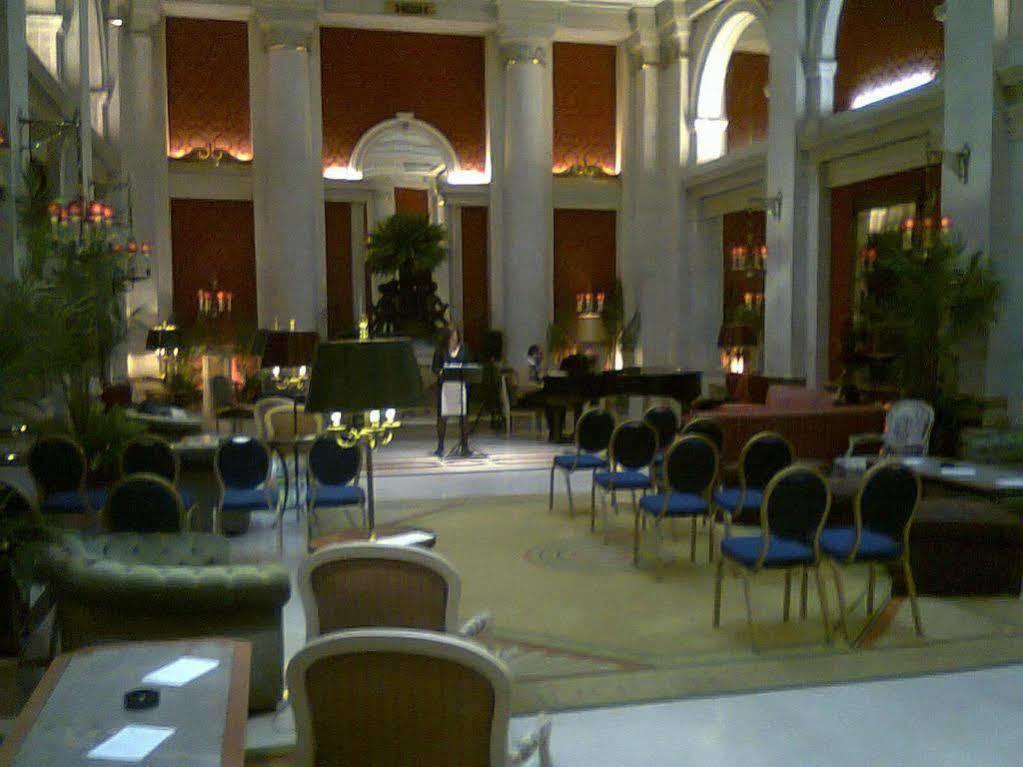 فندق آفينيدا بالاس Lisboa المظهر الخارجي الصورة The interior of the hotel